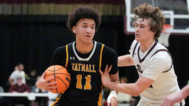 Syracuse basketball has reached out to 2028 five-star wing Mason Collins, a top-10 national prospect in his class.