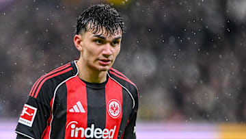 Can Uzun hat es unter Albert Riera schwer Can Uzun hat es unter Albert Riera schwer