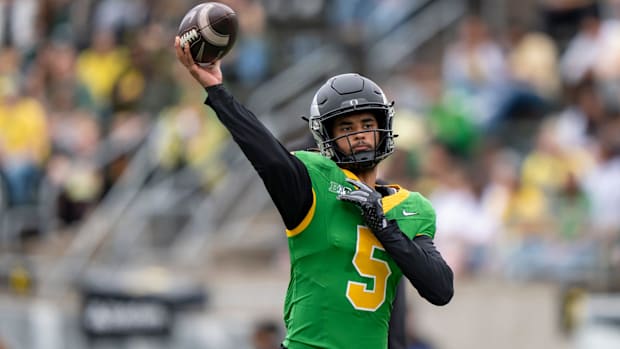 Oregon Ducks Jaron Keawe Sagapolutele Dan Lanning California Golden Bears Starting Quarterback Justin Wilcox Dante Moore