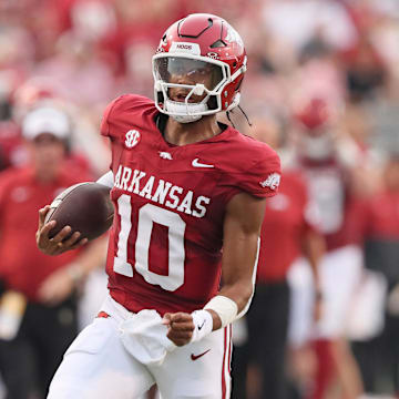 What the experts predict as the Arkansas Razorbacks meet the Oklahoma State Cowboys in college football's Week 2 action.