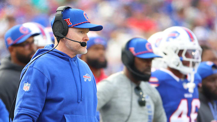 Miami Dolphins v Buffalo Bills