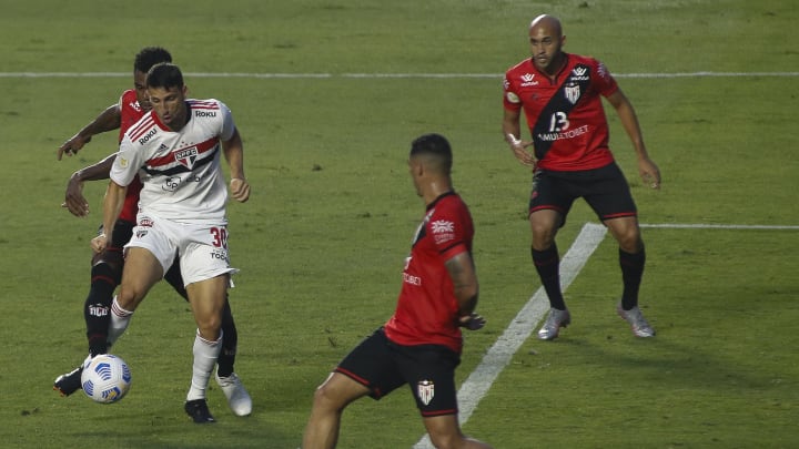 Atlético-GO x São Paulo: provável escalação para primeira semifinal da  Sul-Americana