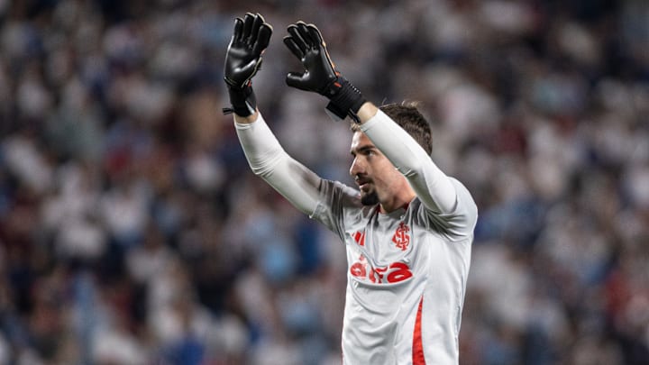 Anthoni é o goleiro do Inter na ausência de Rochet Anthoni é o goleiro do Inter na ausência de Rochet