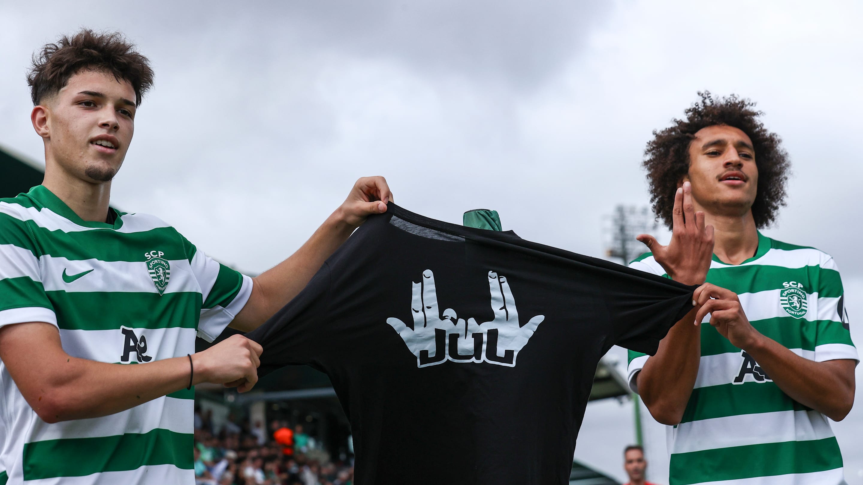 OM : La célébration piquante du Sporting CP après un but contre Marseille en Youth League, en hommage à JUL