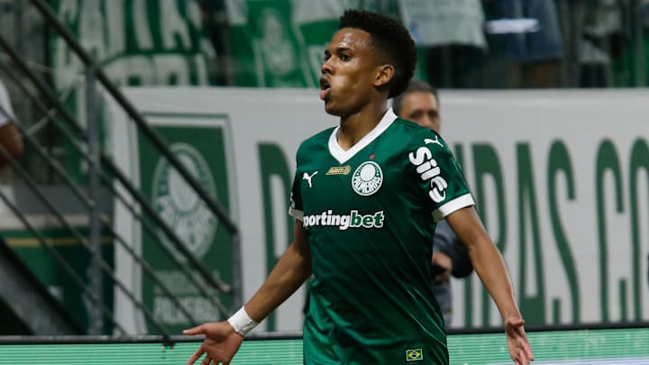Estêvão foi o nome da classificação do Palmeiras às oitavas de final Estêvão foi o nome da classificação do Palmeiras às oitavas de final