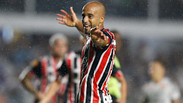 Lucas Moura é um dos desfalques do São Paulo para o duelo contra o Vasco