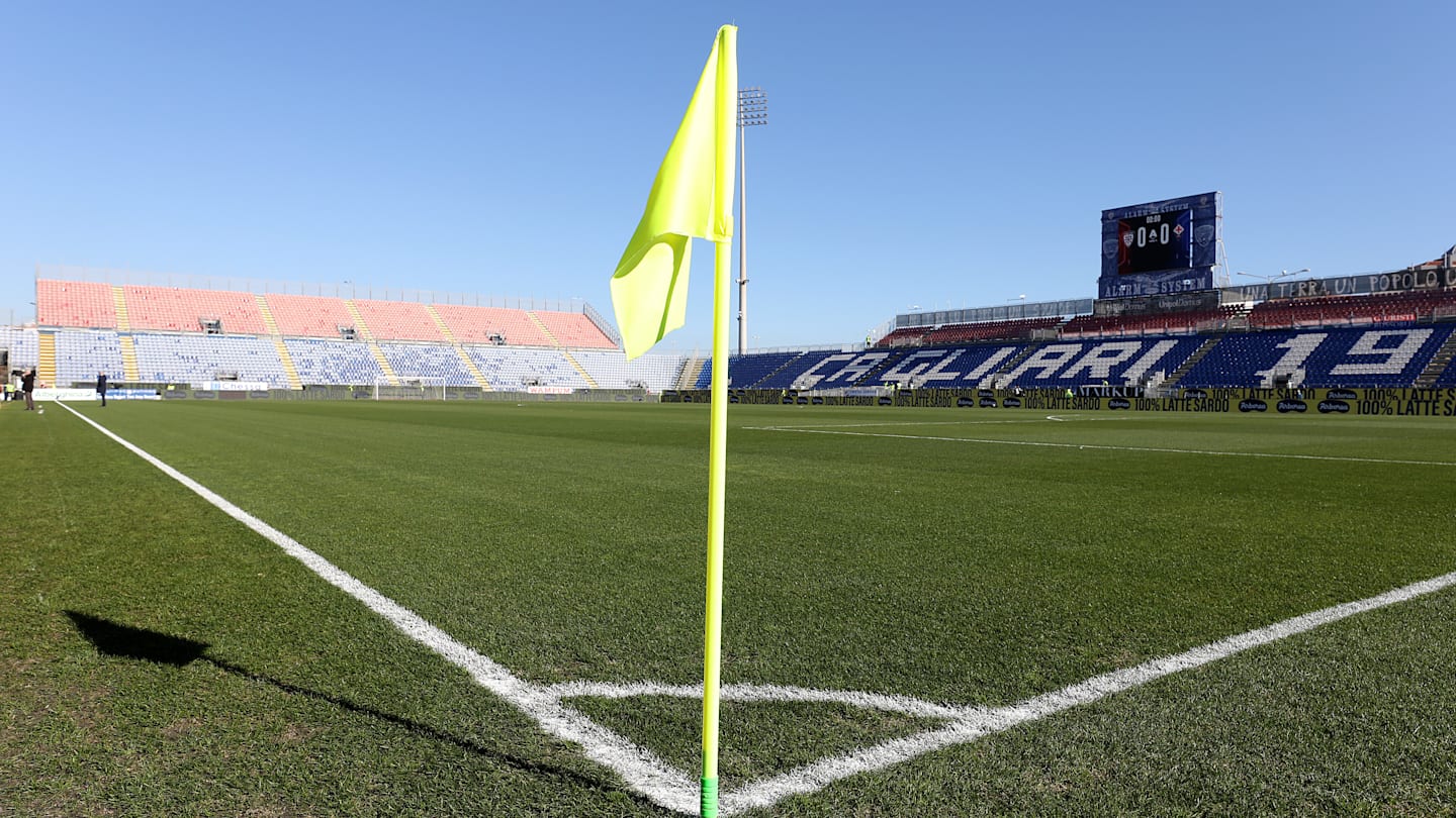 Captivating Cagliari-roma, Le Formazioni Ufficiali: Pisacane, Fiducia A Esposito-borrelli. Gasp Lancia Baldanzi Scene for Mobile Captivating Cagliari-roma, Le Formazioni Ufficiali: Pisacane, Fiducia A Esposito-borrelli. Gasp Lancia Baldanzi Scene for Mobile