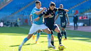 Lazio e Juventus se enfrentam neste sábado (20).