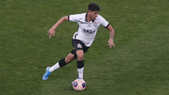 Sem espaço no Corinthians, Ángelo Araos vai seguir sua carreira no Necaxa, do México. Chileno vai encontrar velhos conhecidos da Série A no país. 