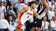 Arizona Wildcats forward Trey Townsend (4).