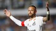 Neymar não esteve apto a defender o Santos nas semis do Paulistão