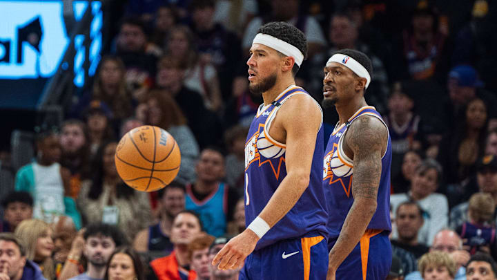 Phoenix Suns guard Devin Booker (1) and guard Bradley Beal.