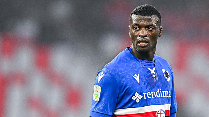 Mbaye Niang était annoncé comme un futur crack. Mbaye Niang était annoncé comme un futur crack.