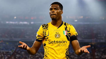 Denzel Dumfries was reportedly a transfer target for Barcelona this summer.