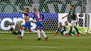 Fortaleza repetiu a dose do primeiro turno e acabou com chances matemáticas do Verdão