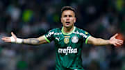 Artur está retornando ao futebol brasileiro, para defender o Botafogo