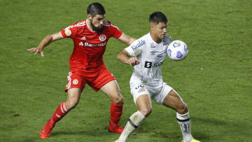 Internacional e Santos se enfrentam neste domingi (28).
