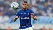 Raposa, do centroavante Gilberto, venceu duas últimas partidas
