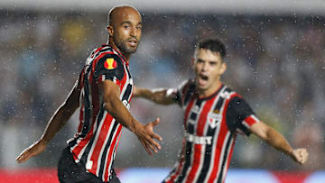 Lucas e Oscar seguem fora de ação no São Paulo