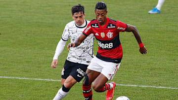Flamengo e Corinthians se enfrentarão nesta quarta feira (17) no Maracanã.