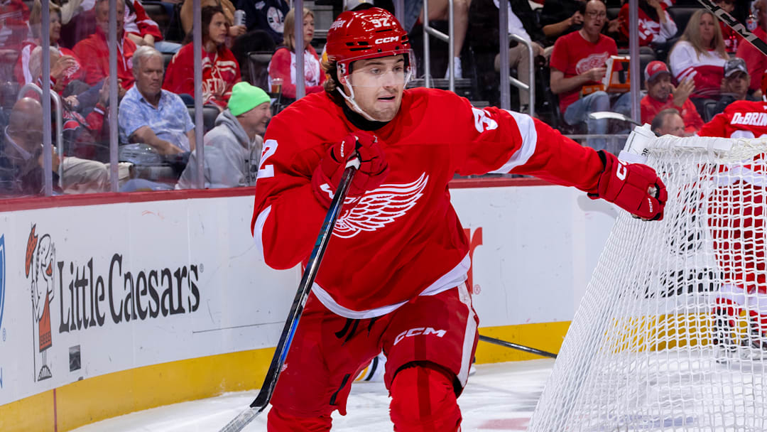 Pittsburgh Penguins v Detroit Red Wings