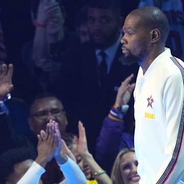Feb 16, 2025; San Francisco, CA, USA; Shaqís OGs forward Kevin Durant (35) during player introductions before the 2025 NBA All Star Game at Chase Center. Mandatory Credit: Darren Yamashita-Imagn Images
