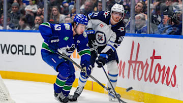 Winnipeg Jets v Vancouver Canucks