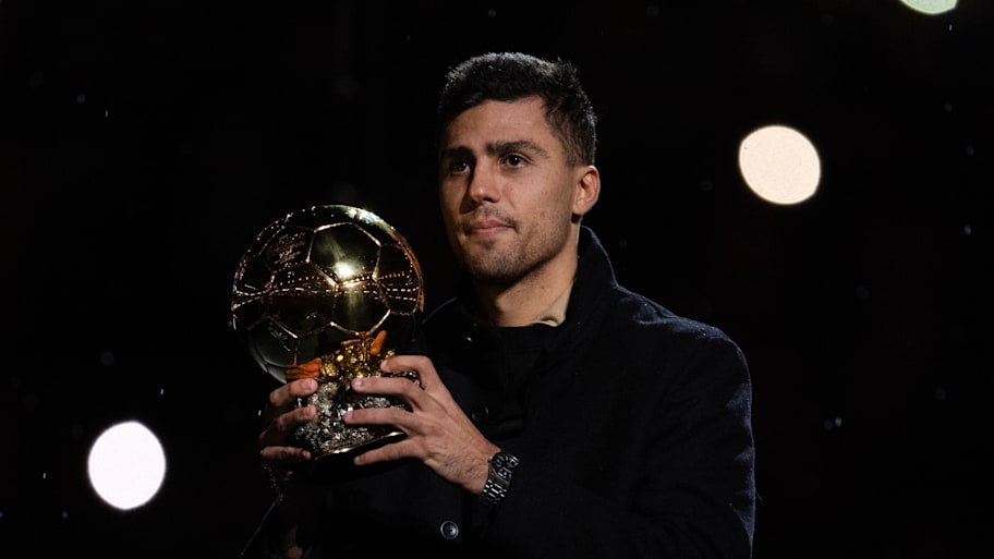 Rodri with the Ballon d’Or in 2024.