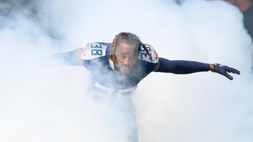 Oct 13, 2024; Nashville, Tennessee, USA;  Tennessee Titans cornerback L'Jarius Sneed (38) runs out during player introductions against the Indianapolis Colts at Nissan Stadium. Mandatory Credit: Steve Roberts-Imagn Images