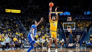 Michigan forward Yaxel Lendeborg (23) makes a jump shot against Middle Tennessee during the second half at Crisler Center in Ann Arbor on Wednesday, November 19, 2025.