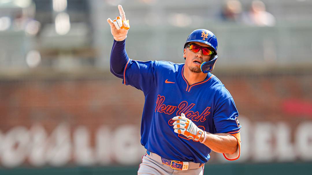 Should the New York Mets entertain reuniting with center fielder Tyrone Taylor this offseason?