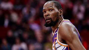 Phoenix Suns v Houston Rockets