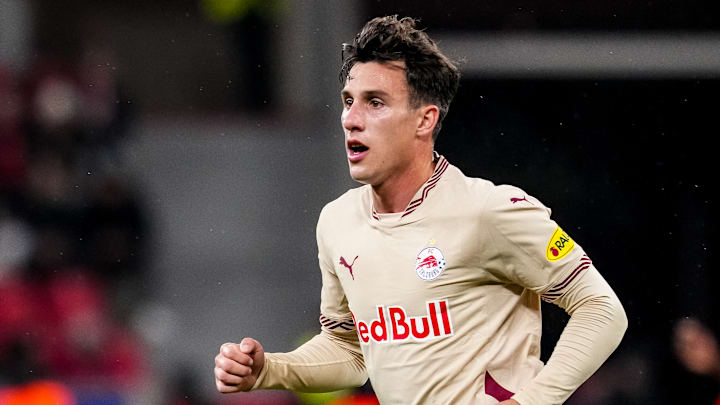 Kommt Nicolas Capaldo an die Elbe? Kommt Nicolas Capaldo an die Elbe?