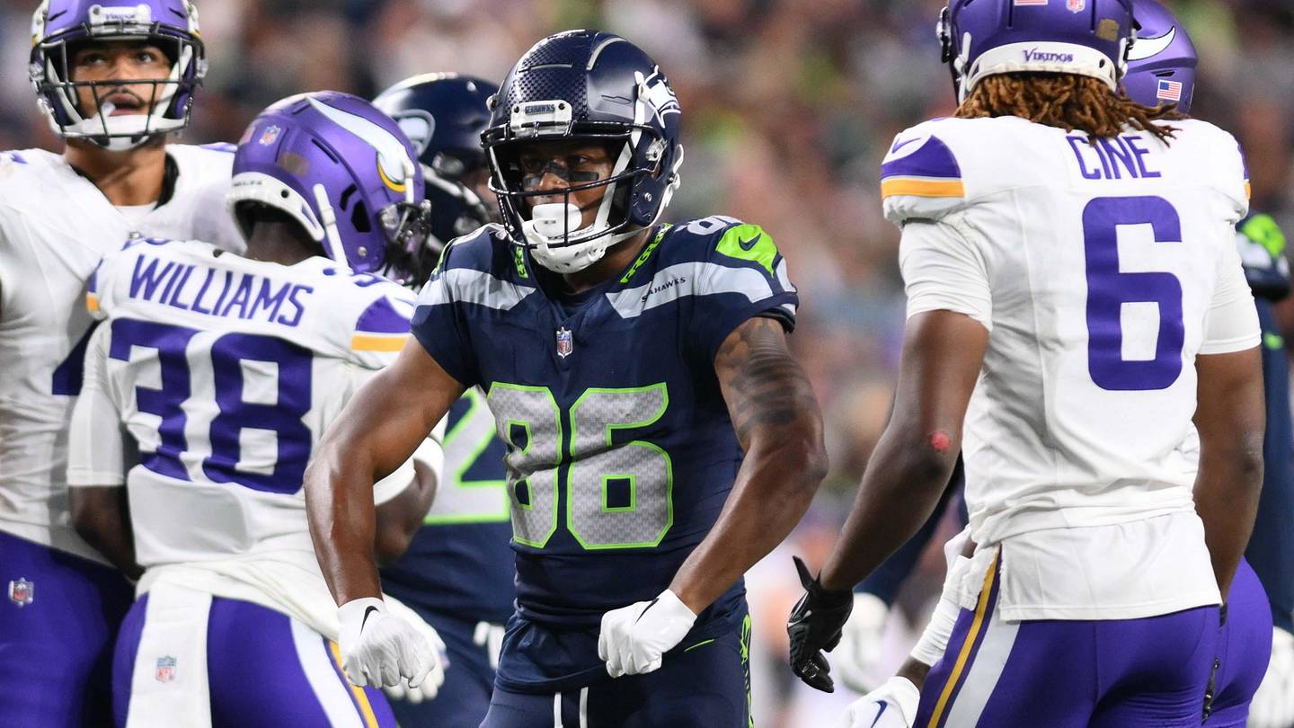 Seattle Seahawks 90-Man Roundup: Can Easop Winston Jr. Finally Break Through in 2024? - Vimarsana News