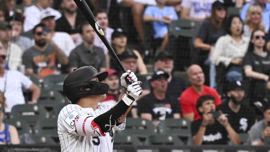 May 16, 2026; Chicago, Illinois, USA;  Chicago White Sox first baseman Munetaka Murakami (5) hits a home run during the third inning against the Chicago Cubs at Rate Field. Mandatory Credit: Matt Marton-Imagn Images