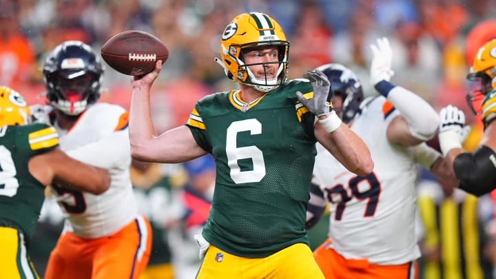 Green Bay Packers quarterback Sean Clifford was 6-of-10 for 43 yards and one interception at the Denver Broncos on Sunday.