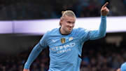 Haaland em ação pelo Manchester City