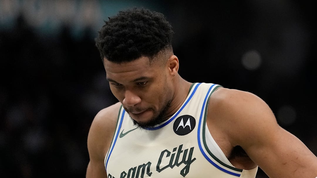 Minnesota Timberwolves v Milwaukee Bucks Minnesota Timberwolves v Milwaukee Bucks