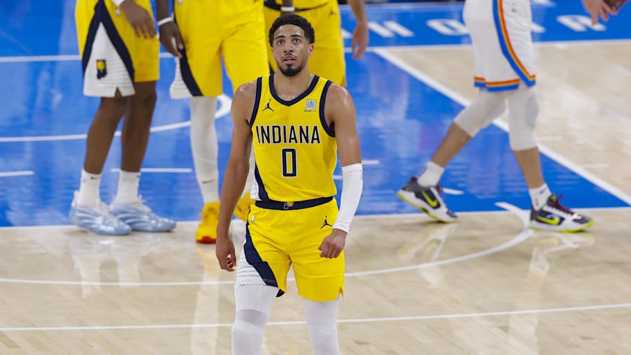 Indiana Pacers guard Haliburton walks back to the team bench during the NBA Finals | Alonzo Adams-Imagn Images