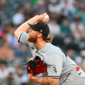 Chicago White Sox relief pitcher Michael Kopech (34) pitches to the Seattle Mariners during the eighth inning at T-Mobile Park on June 10.