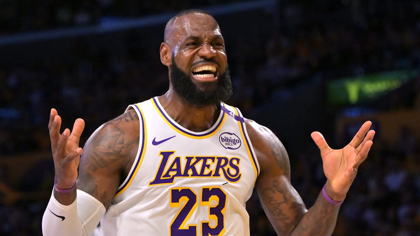 Lakers Reportedly Plan LeBron James Trade Amid Roster Restructuring