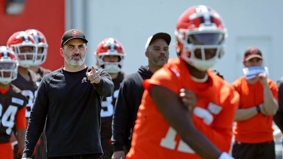 Shedeur Sanders threw two touchdowns in his first preseason game | Jeff Lange / USA TODAY NETWORK via Imagn Images