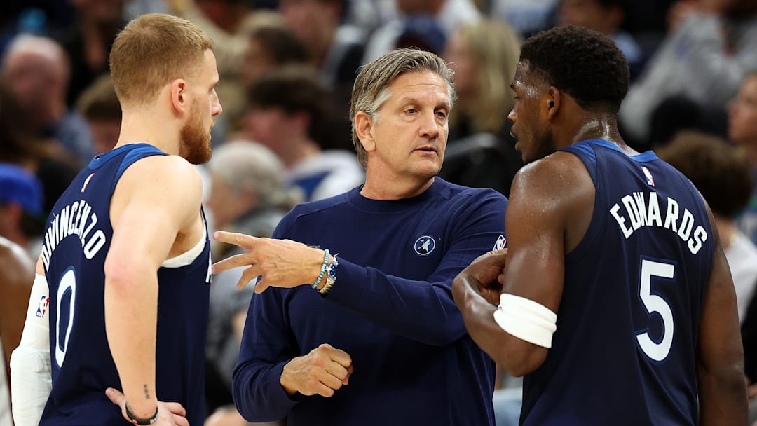 Donte DiVincenzo, Chris Finch, Anthony Edwards, Minnesota Timberwolves