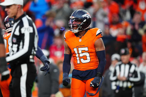 Denver Broncos, Nik Bonitto