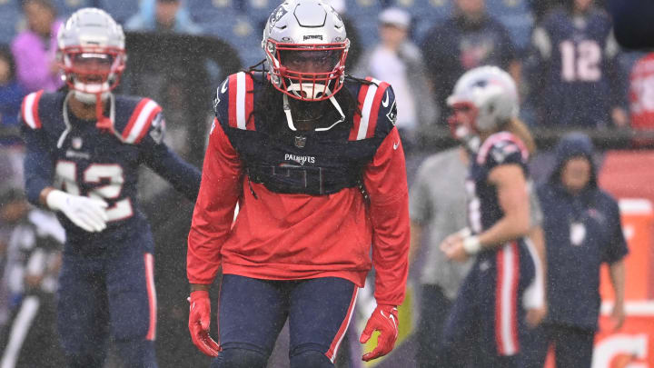 New England Patriots linebacker Matthew Judon (9) warms up before a game against the Carolina Panthers at Gillette Stadium last week.