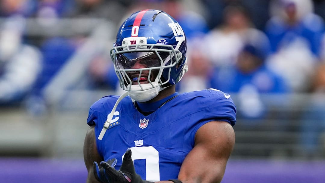 New York Giants linebacker Brian Burns (0) celebrates during a game against the Minnesota Vikings at MetLife Stadium, Dec 21, 2025, East Rutherford, NJ, USA