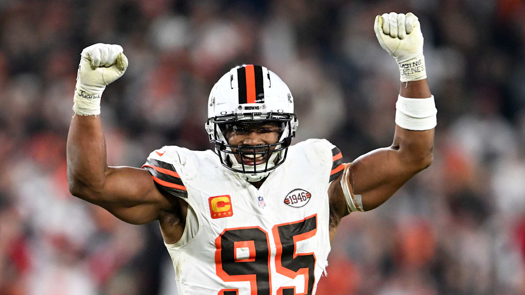 New York Jets v Cleveland Browns