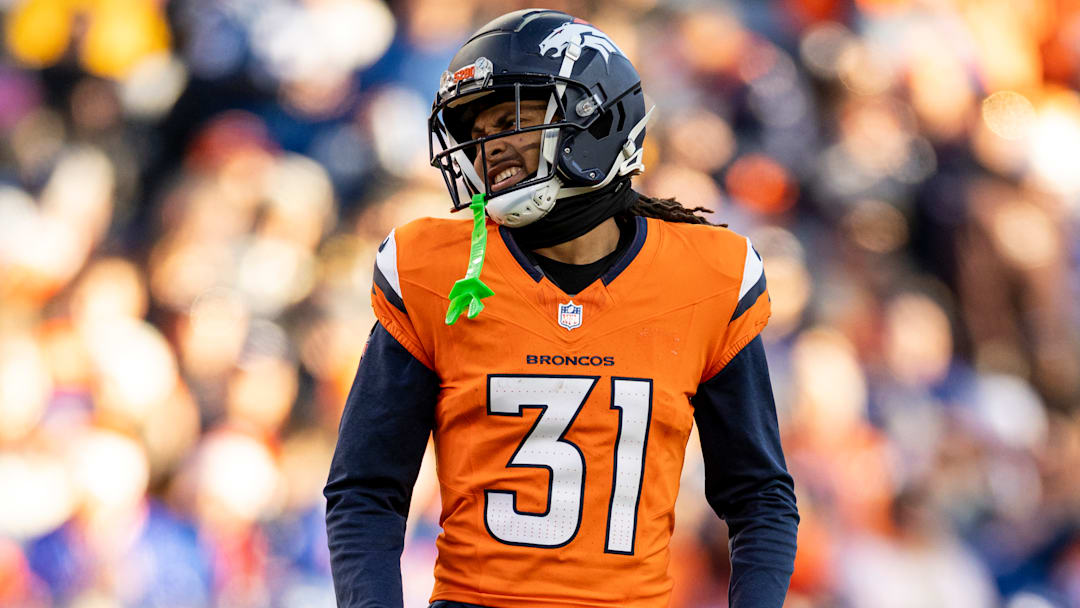 Indianapolis Colts v Denver Broncos