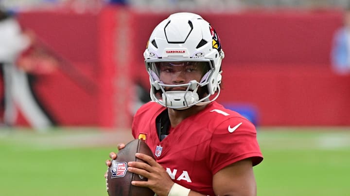 Sep 15, 2024; Glendale, Arizona, USA;  Arizona Cardinals quarterback Kyler Murray (1) warms up prior to a game against the Los Angeles Rams at State Farm Stadium. Mandatory Credit: Matt Kartozian-Imagn Images