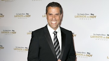 Marco Antonio Regil es el conductor de "Minuto Para Ganar" de Telemundo